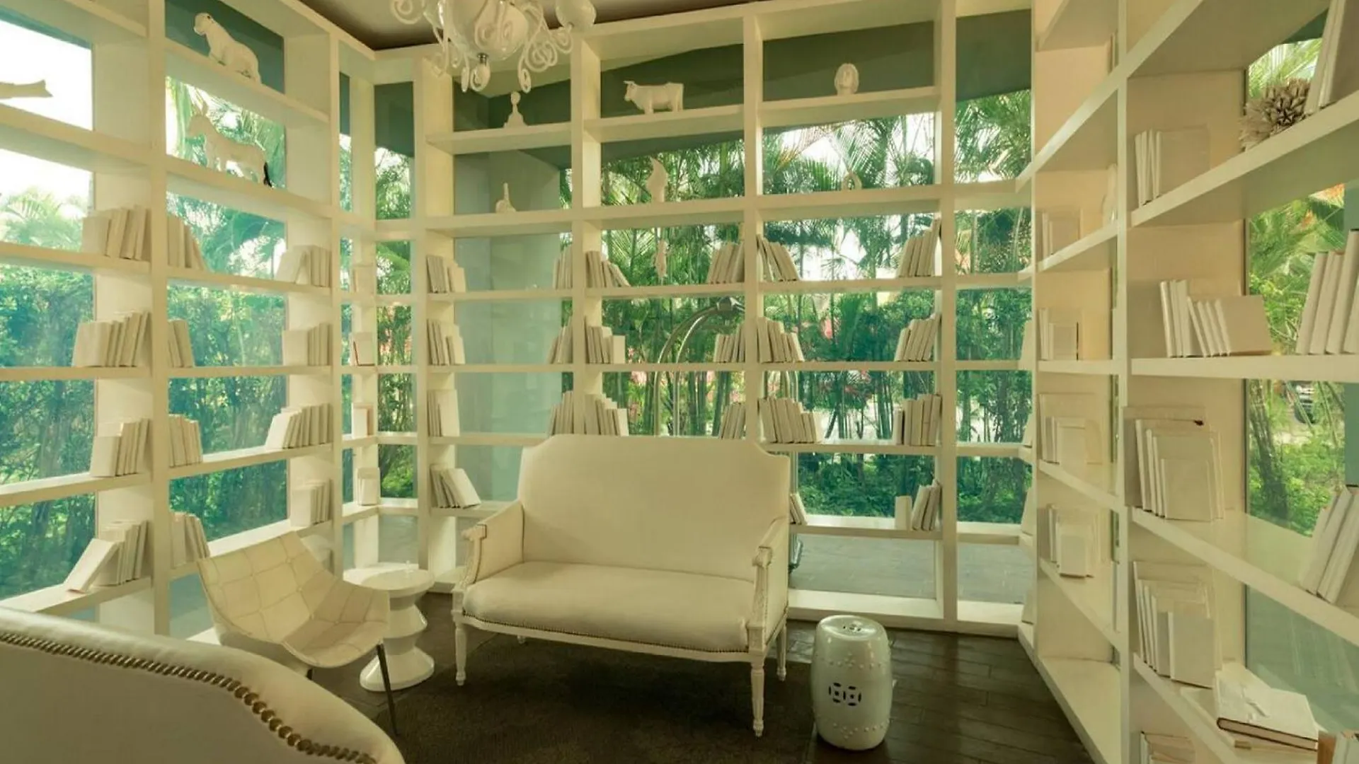 Icon Vallarta Beach Front By Bamboo Skylife Puerto Vallarta